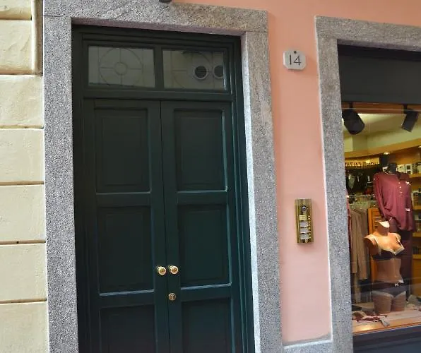 Il Vicolo Daire Como