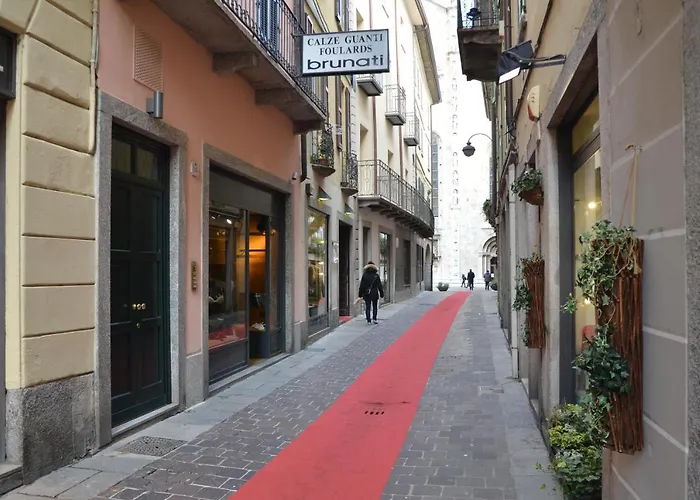 Il Vicolo Como