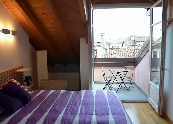 Il Vicolo Como
